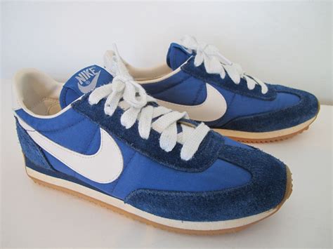 nike air vintage sneakers|old fashioned nike.